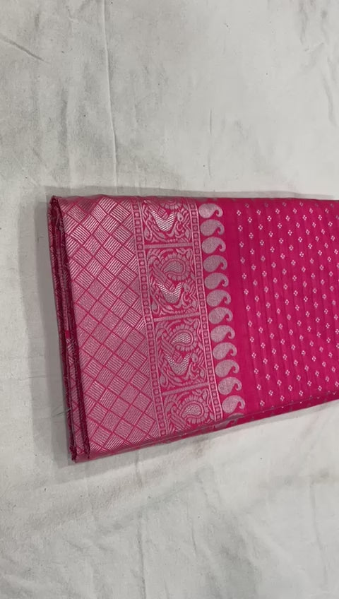 Royal Look Lichi Silk Saree with Heavy Zari Pallu