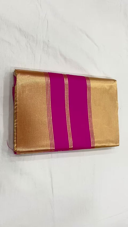 Luxurious Lichi Silk Saree with Exclusive Zari Weaving