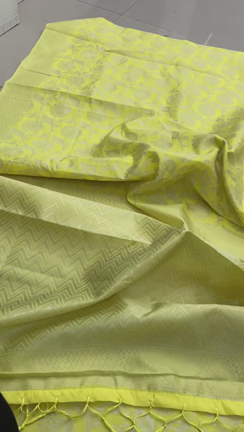 Latest Lichi Silk Saree with Golden Zari Weaving