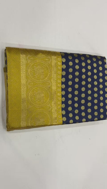 Designer Wear Lichi Silk Saree with Luxurious Zari Finish