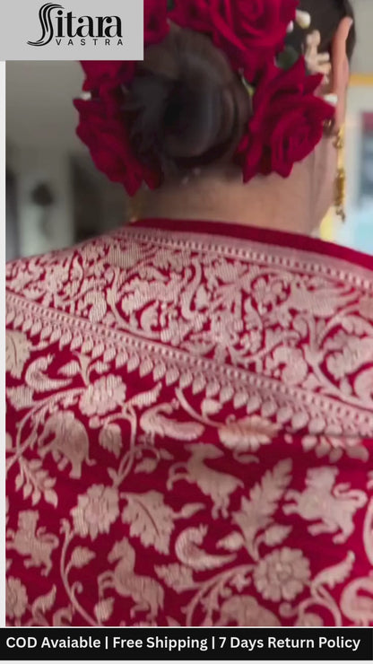 Sophisticated Red Soft Lichi Silk Saree With Amazing Blouse Piece